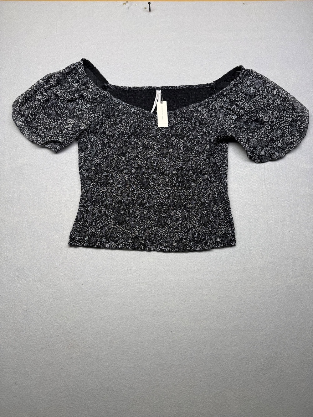 Anthropologie Smocked Floral Puff Sleeve Top XL Black